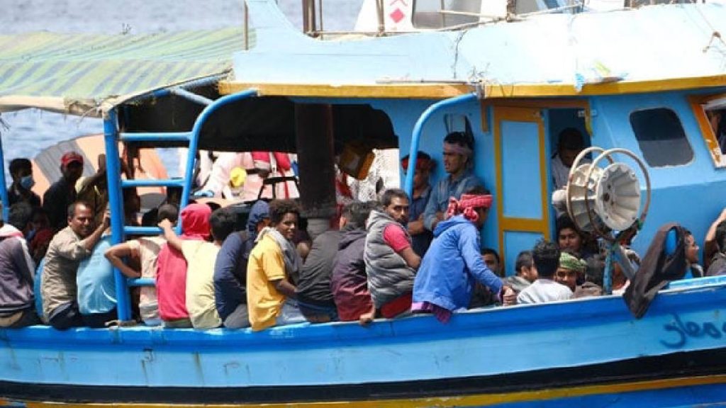 61 Missing as Boat Sinks Near Libyan Coast