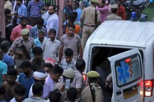 Terror, 'chaos' as India stampede kills 121