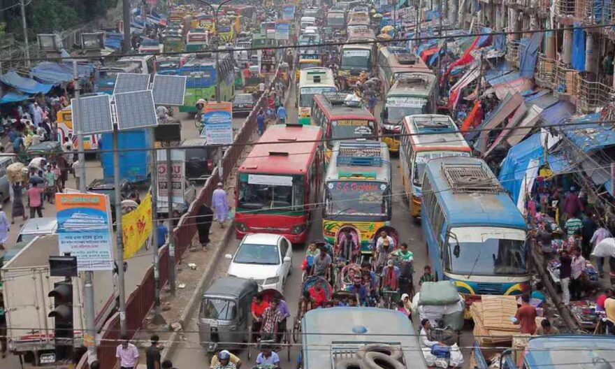 Traffic dhaka rain